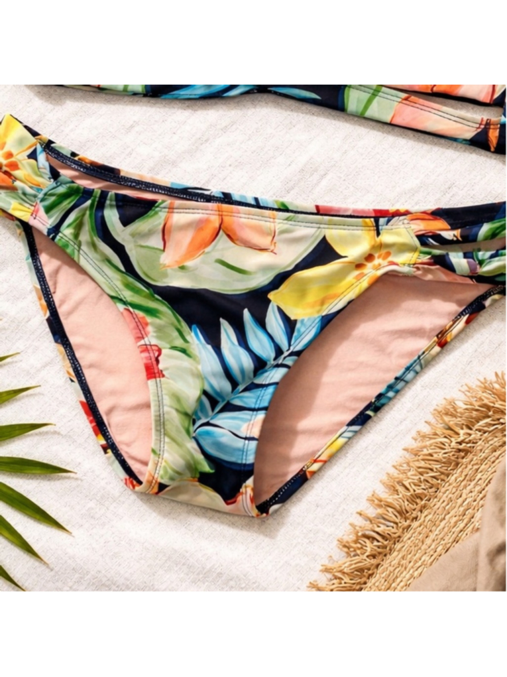 NEW KONA SOL Swimwear Navy Floral Bikini Bottoms Size L NWOT